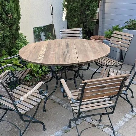 Rotes Ross 3* Erlangen