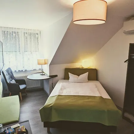 Rotes Ross Hotel